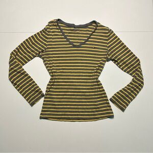 Striped V-Neck Long Sleeve Top